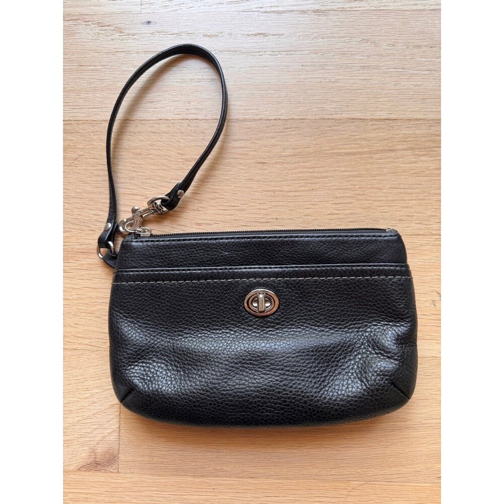 Coach Black Leather Wristlet Clutch Bag with turnlock y2k vintage